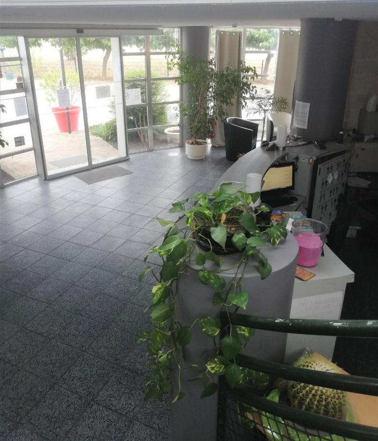 Hotel La Cle Saint-Andre-de-Sangonis Ngoại thất bức ảnh