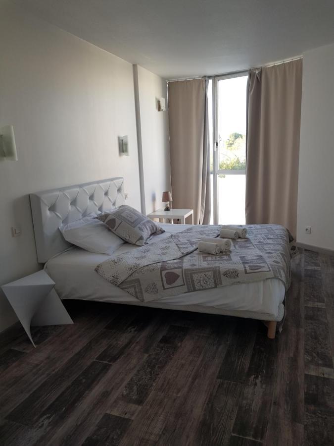 Hotel La Cle Saint-Andre-de-Sangonis Ngoại thất bức ảnh